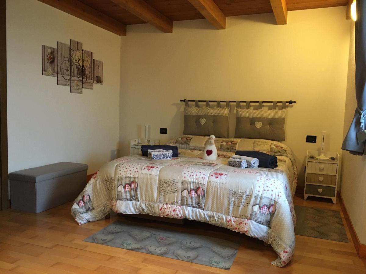 Lo Sougnet Hotel Hone Екстериор снимка
